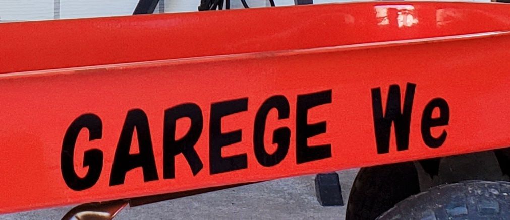 GARAGE We